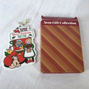 Avon Merry Christmas Mom Holiday Greeting Ornament
